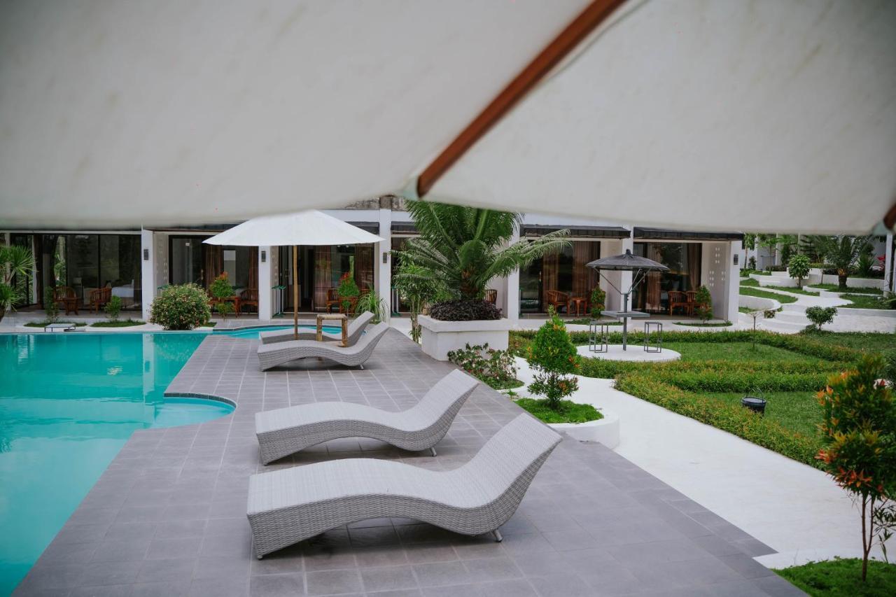 Nirvana Hotel Resort Тетебату Экстерьер фото