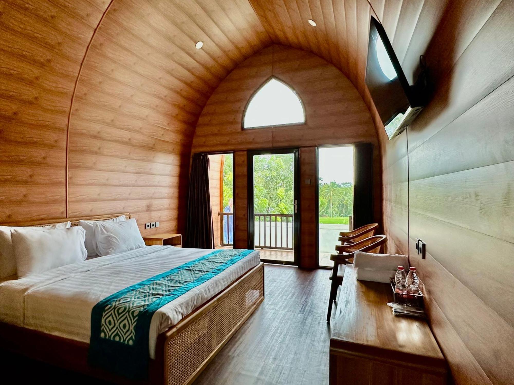 Nirvana Hotel Resort Тетебату Экстерьер фото